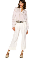 Load image into Gallery viewer, Front full body view of a woman wearing the Beate Heymann Off White Cullote
