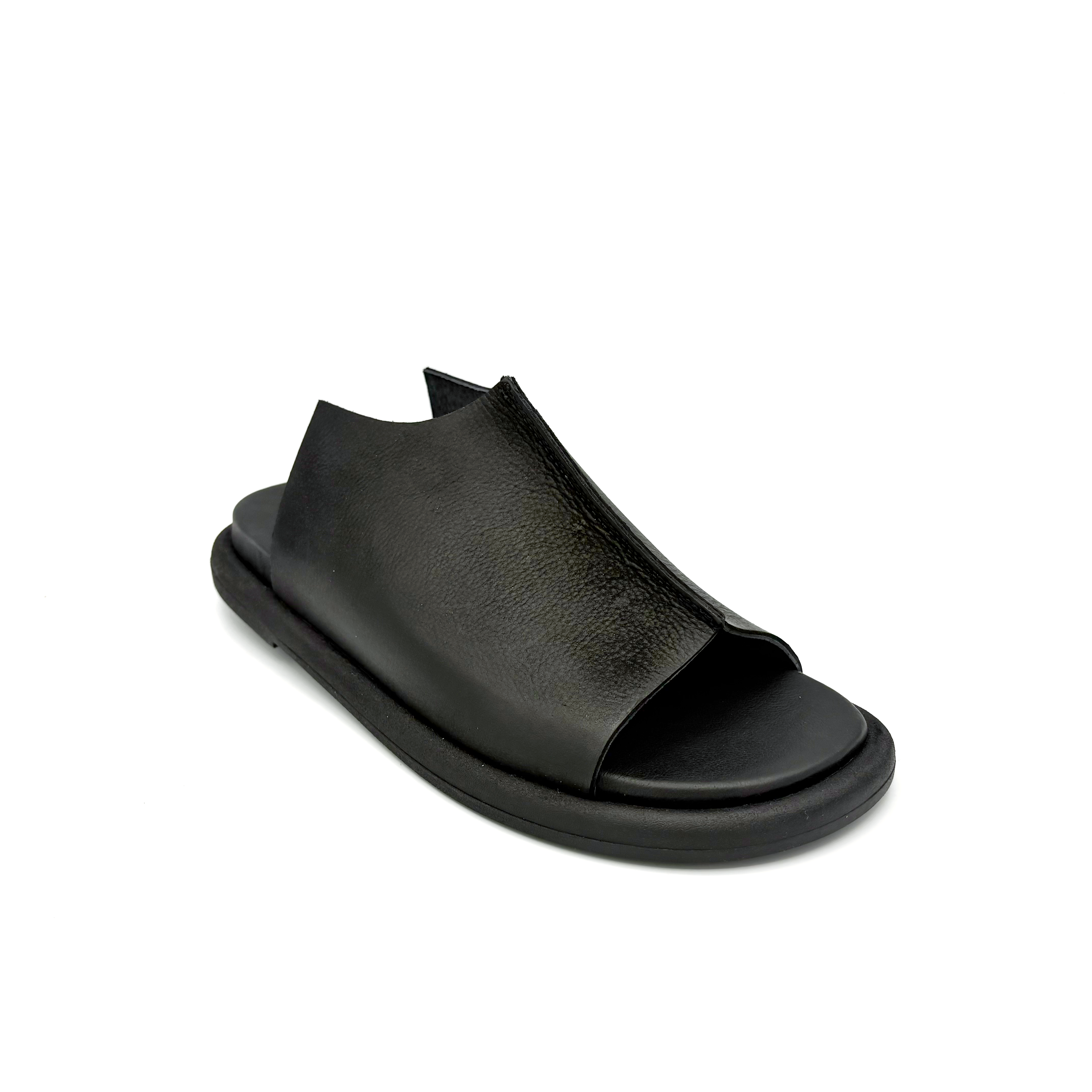 outer front side view of the lofina 7201 in black