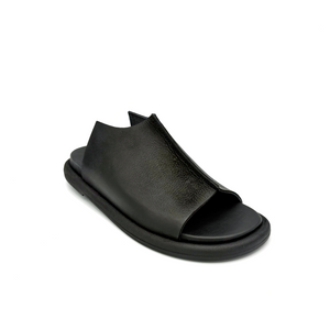 outer front side view of the lofina 7201 in black