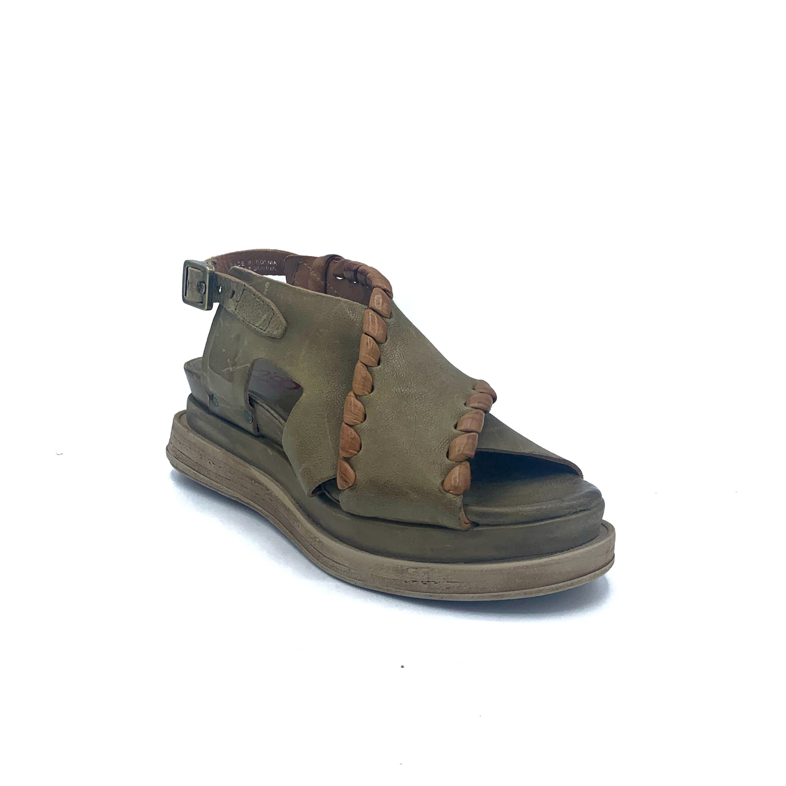 Outer front side view of the A.S.98 Lumi sandal in green