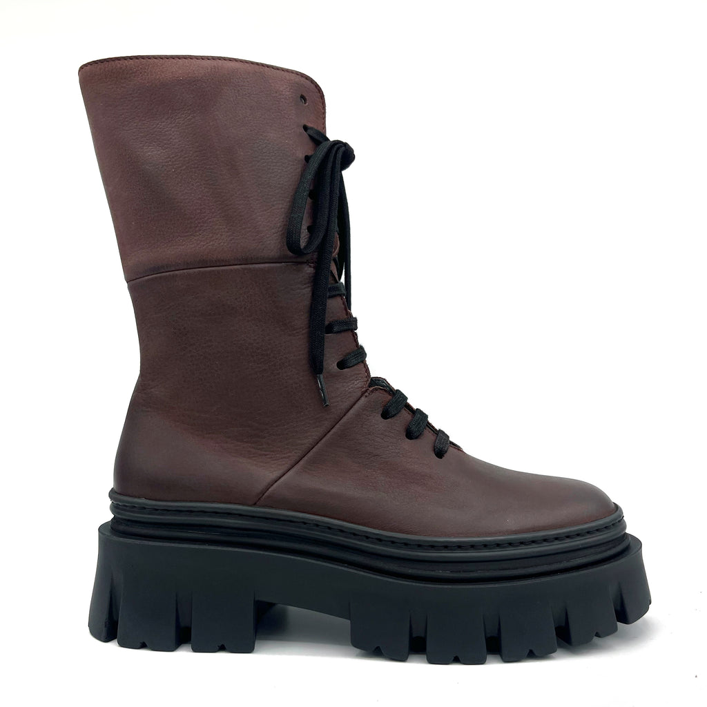 Outer side view of the Lofina 4344 Bordeaux/Brown Boot.