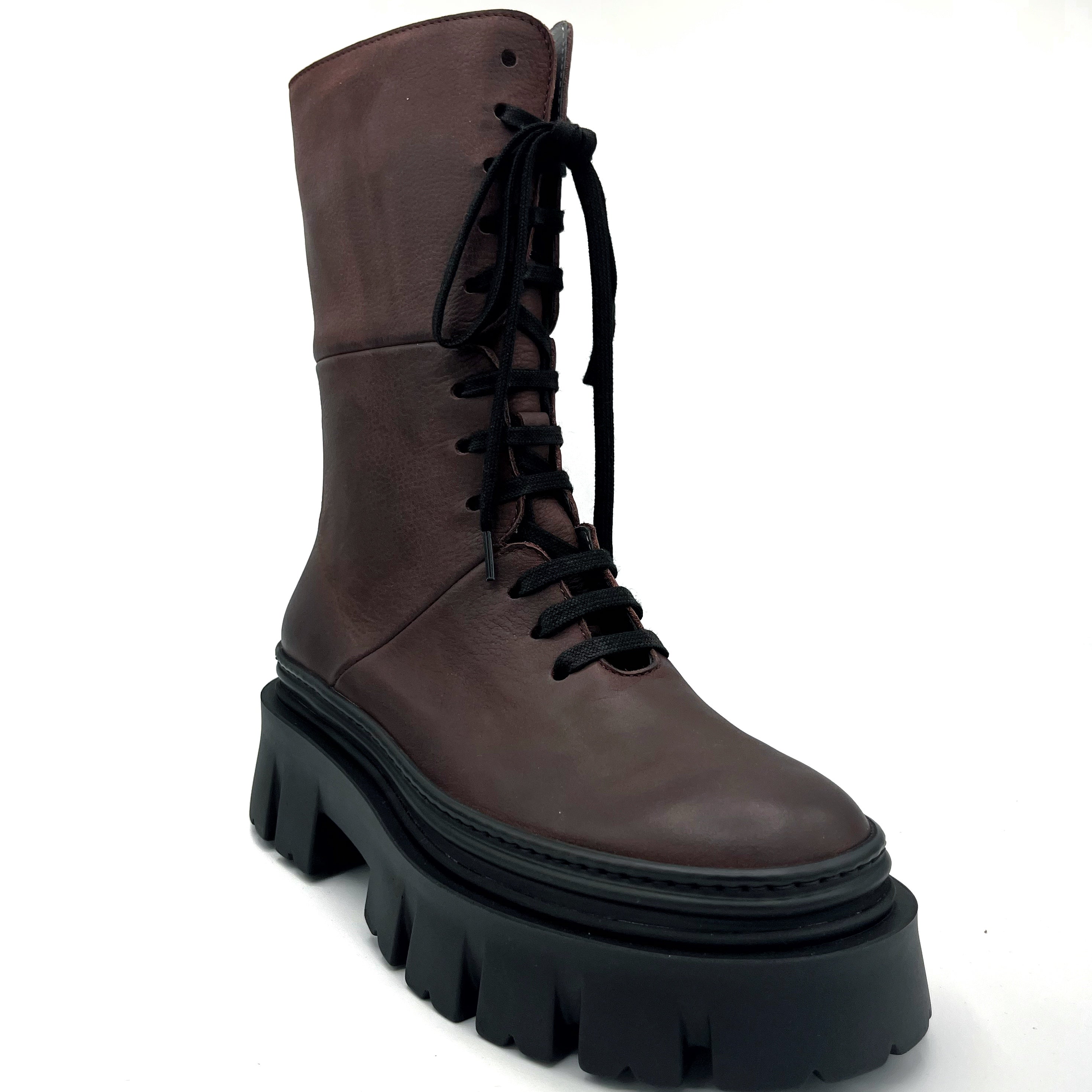 Outer front side view of the Lofina 4344 Bordeaux/Brown Boot.