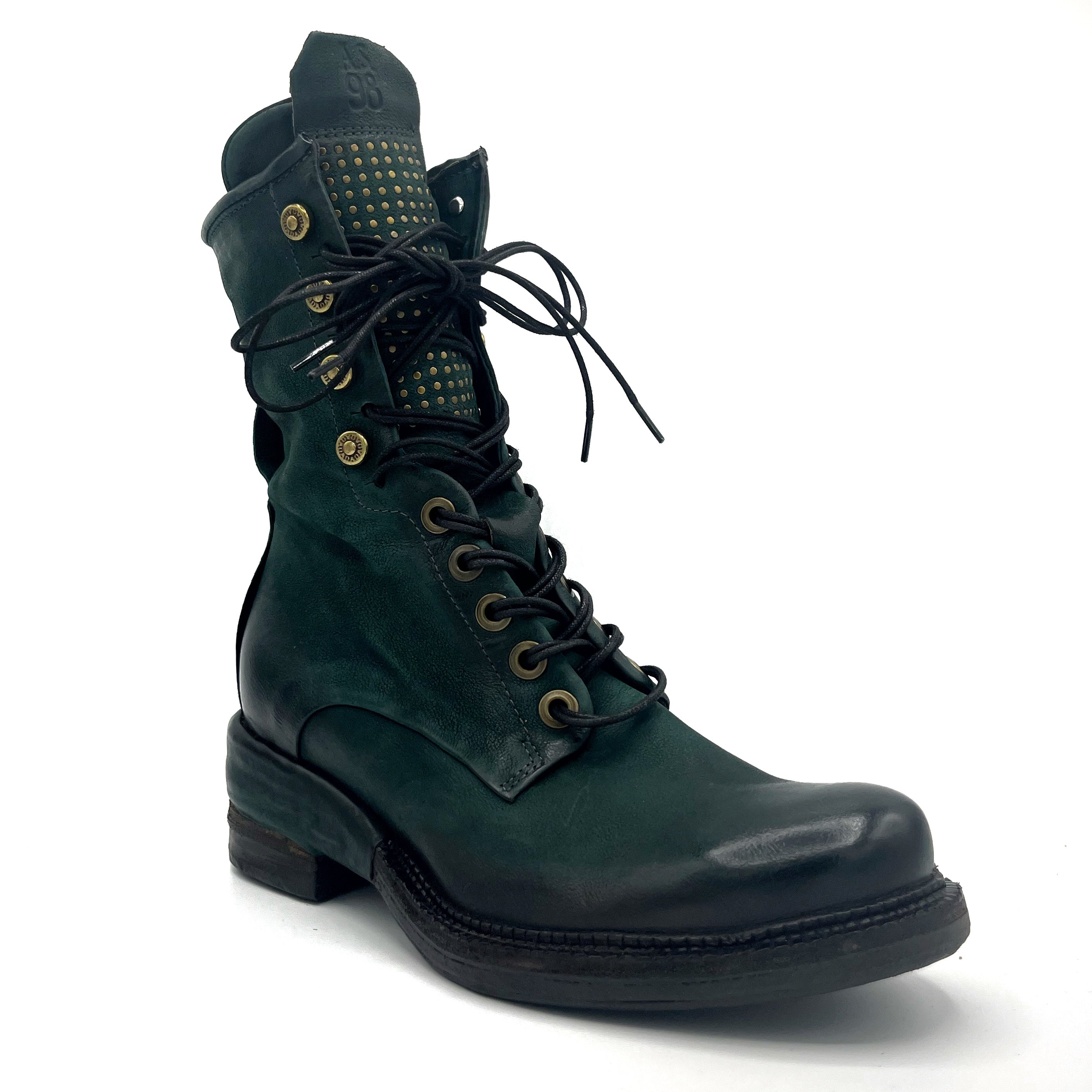 Outer front side view of the A.S.98 Saunder boot in balsamic.