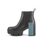 Load image into Gallery viewer, Inner side view of the united nude grip chelsea mid II in basalt
