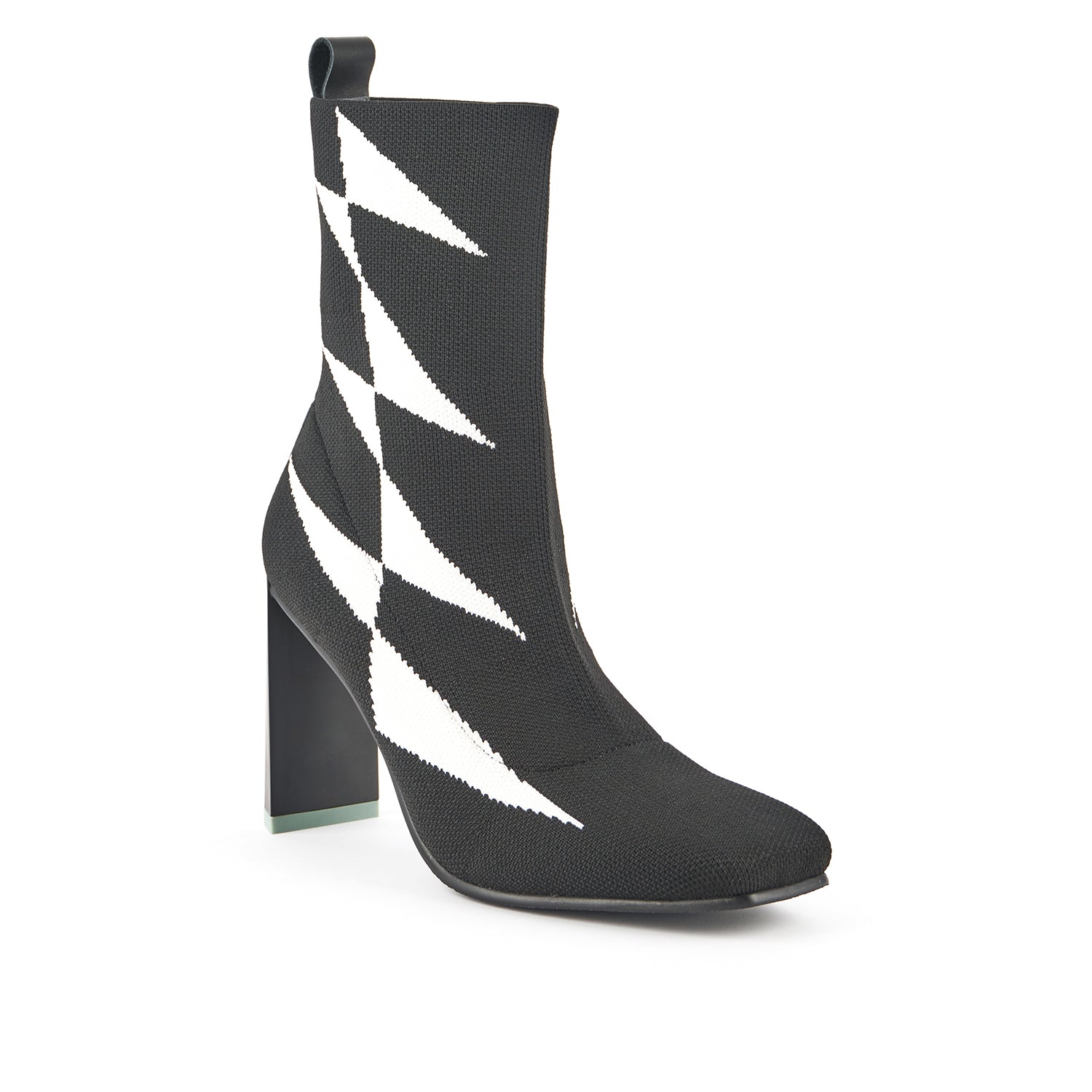 Outer front side view of the united nude tara boot hi in mono