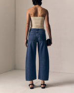 Load image into Gallery viewer, Le Jean Selena Crop - Indigo Bloom

