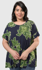 Load image into Gallery viewer, Front top half view of a woman wearing the alembika royal/green hula hi-lo swing top
