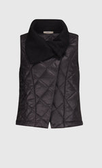 Load image into Gallery viewer, Front view of the alembika urban puffer vest in black. This vest has a ribbed collar and a front single button.
