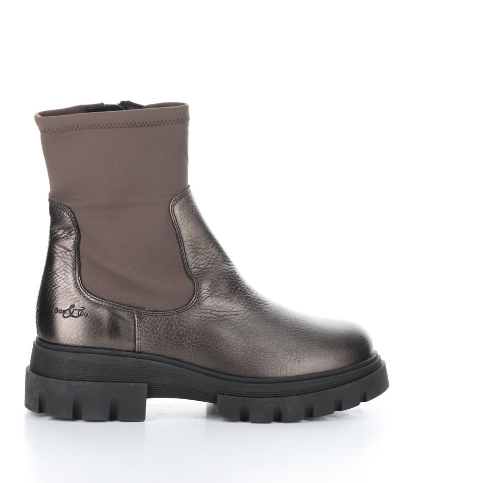 Five Chelsea Boot