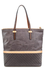 Load image into Gallery viewer, Back view of the consuela silverlake market tote. This tote is grey with a quilted like bottom and light tan trim. The straps are thin. 
