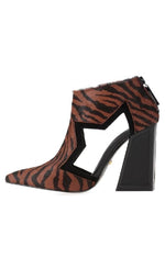 Load image into Gallery viewer, Kat Maconie Dusty Tiger
