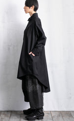 Load image into Gallery viewer, Moyuru Long Black Shirt
