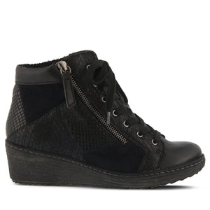 Lilou Wedge Boot