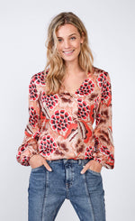 Load image into Gallery viewer, Summum V-Neck Bold Flower Top
