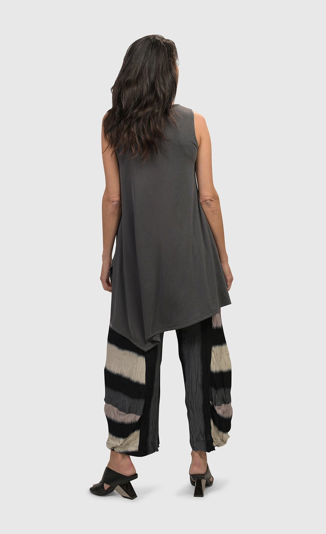 Back full body view of the alembika Essential Joy Sleeveless Tunic in grey